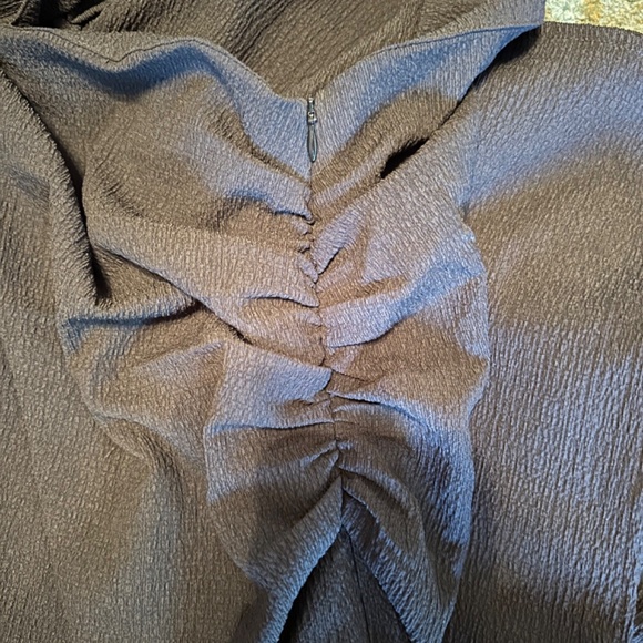 OAK + Fort Textured Midi Skirt - Picture 6 of 6